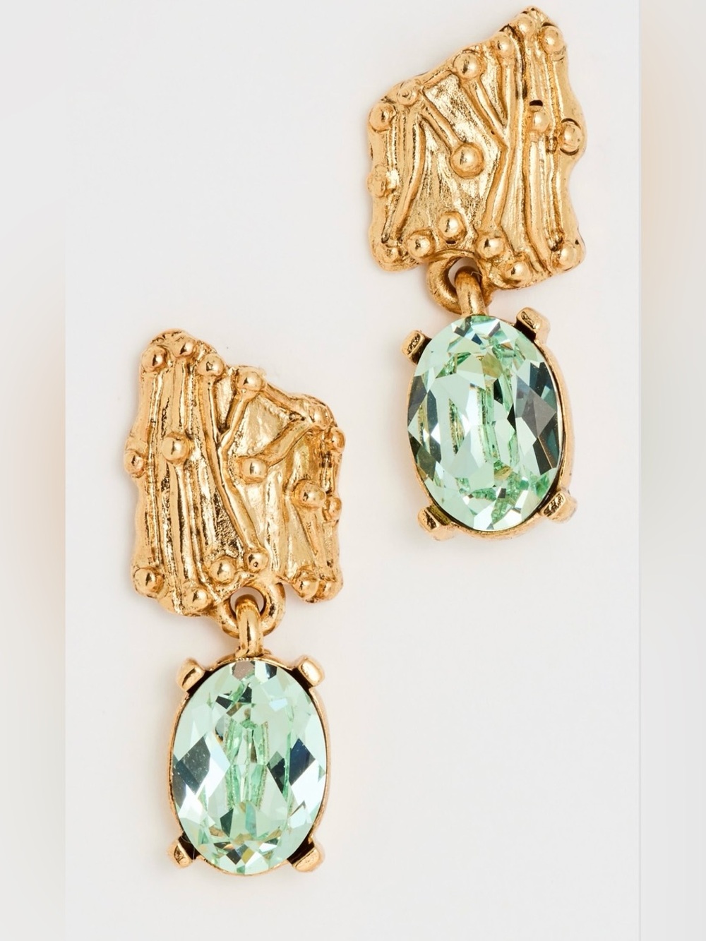 OSCAR DE LA RENTA • Enoki Shield Crystal Drop Earrings in Peridot Green. - Picture 5 of 6